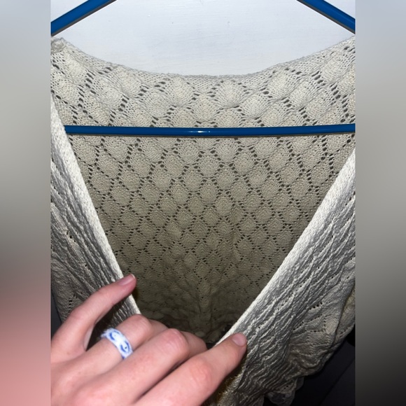 CIDER NWOT LACE TRIM CROCHET BUTTON KNITTED CROP TOP CURVE & PLUS - Picture 4 of 9